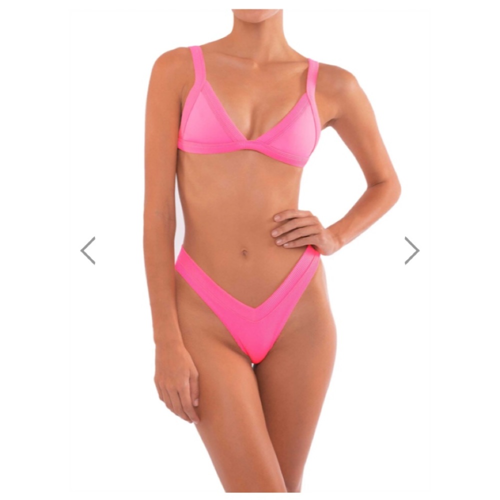 NWT BRAND NEW ONEONE SWIM BIKINI SET